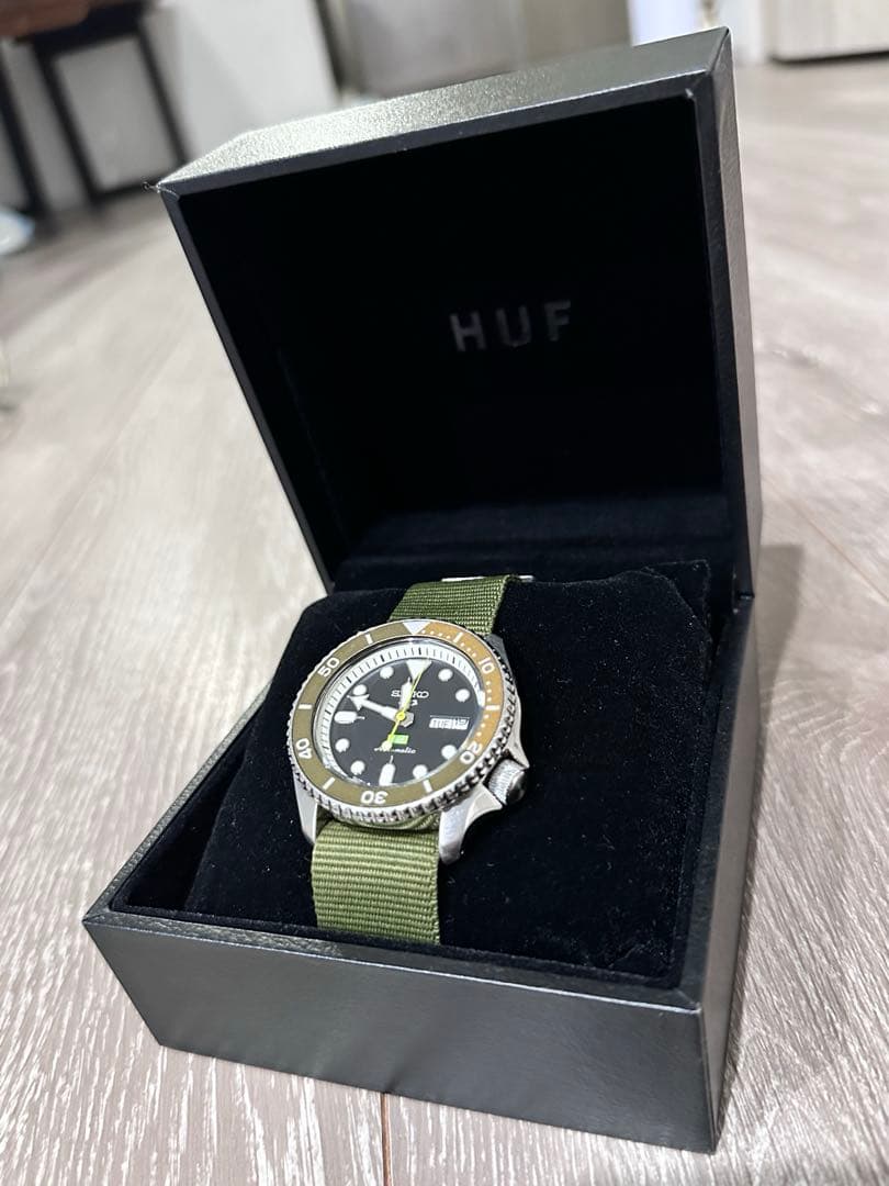 【美品】HUF × SEIKO コラボ 腕時計