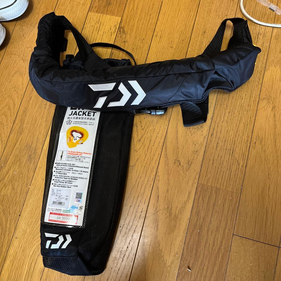 ライフジャケットダイワ