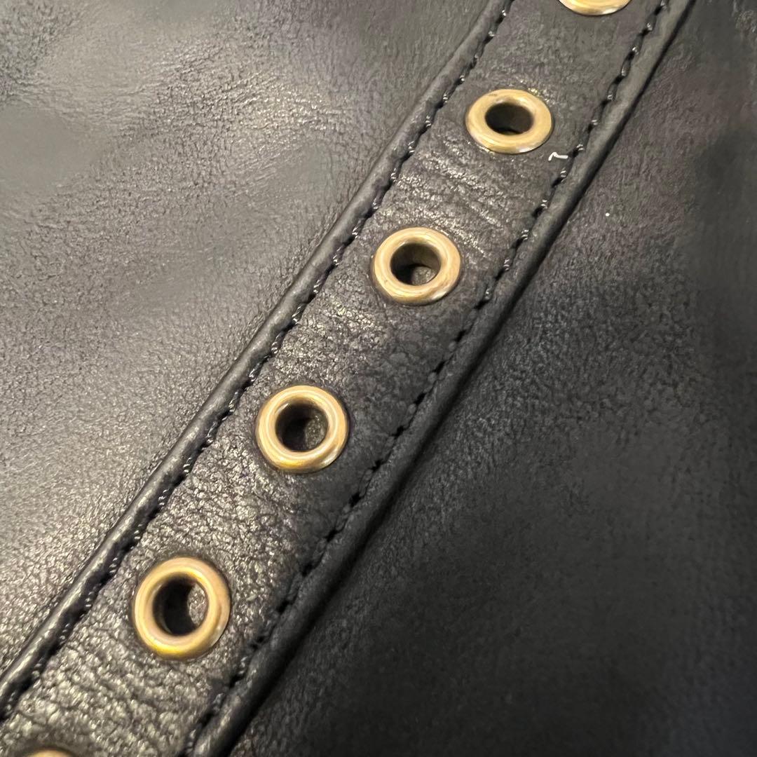 希少◆ ヴァネッサブリューノ オールレザー トート ハトメ パンチング A4