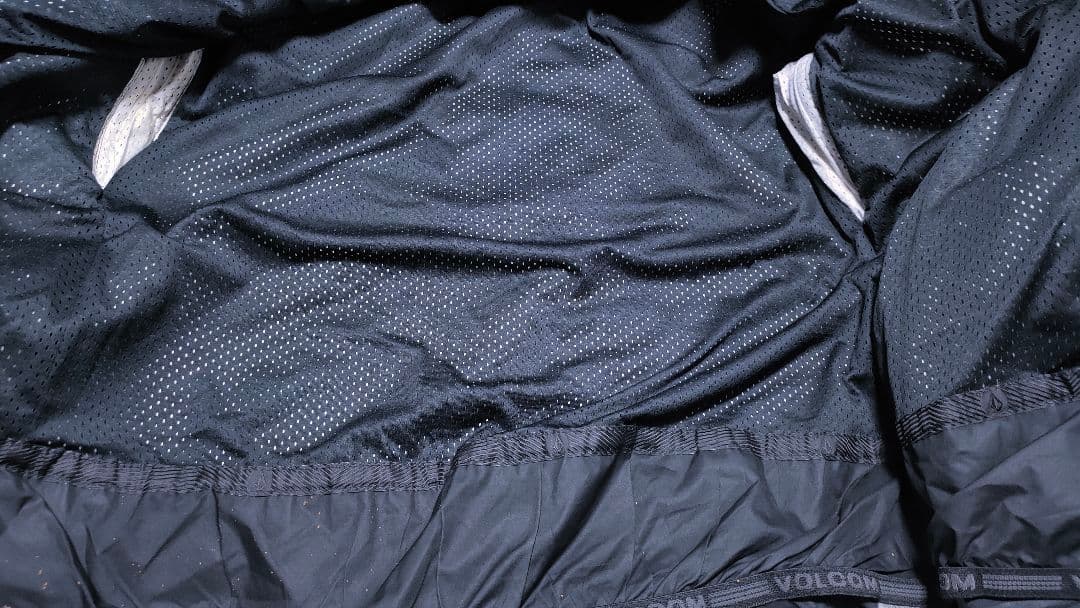 【ボルコム VOLCOM】スノーボードウェア 迷彩 メンズ