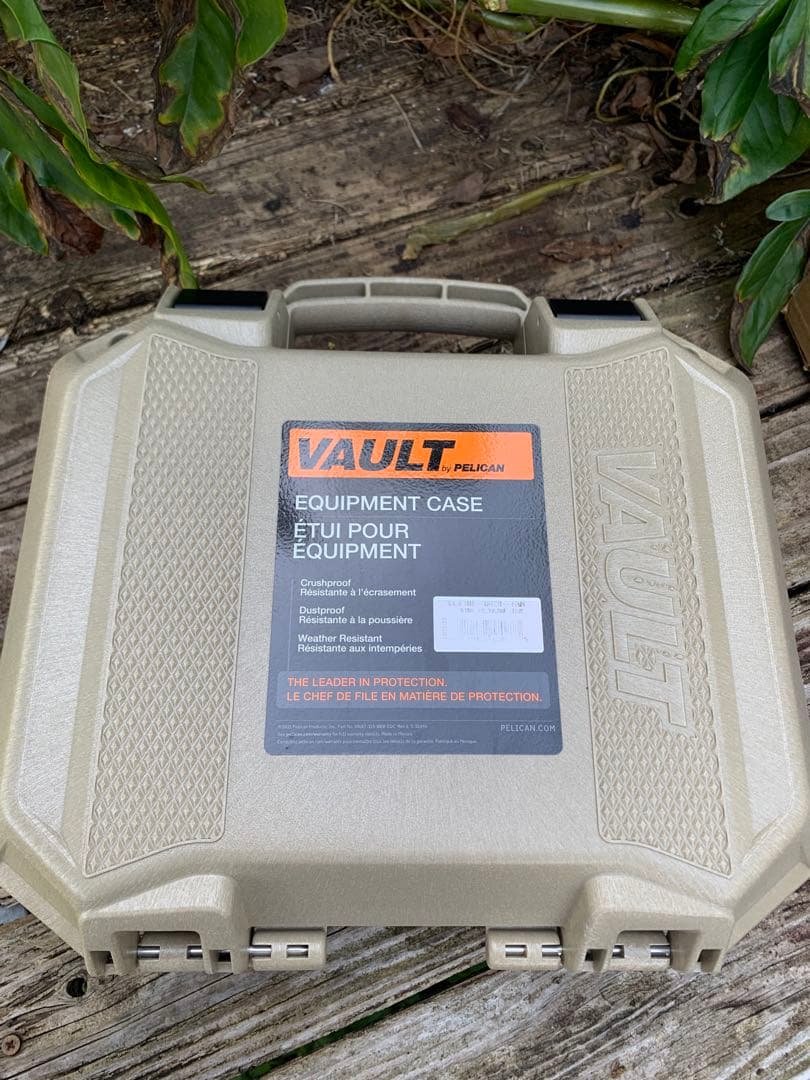 米軍放出品 ペリカンケース pelican ピストルケース カメラケースV105
