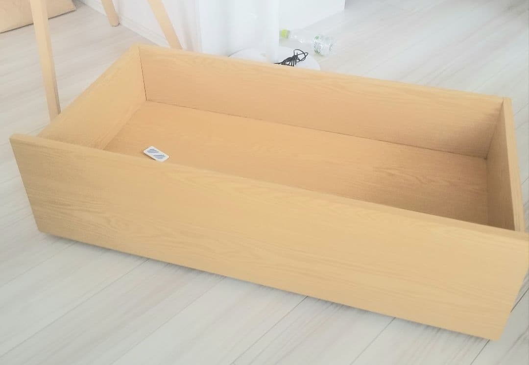 ベッド下、ソファー下収納