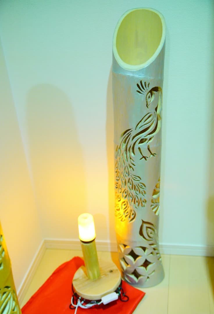 竹灯籠　シルバー　〜〜孔雀〜〜　　揺らぎ炎の灯り　コンセント・電池式両方可