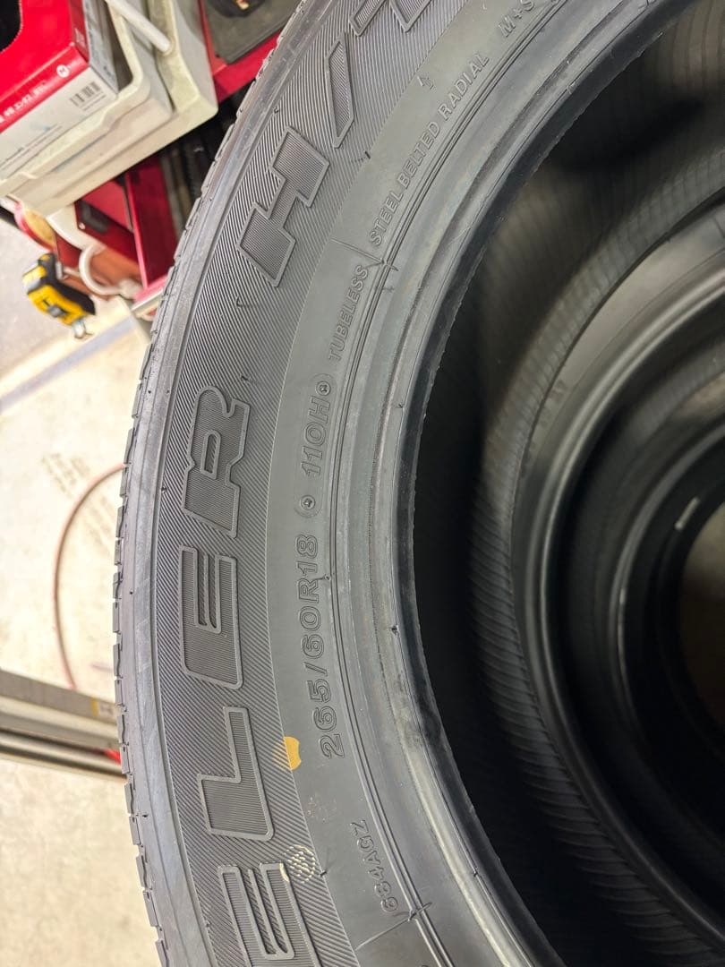 ブリジストン　 DUELER H/T 265/60R18