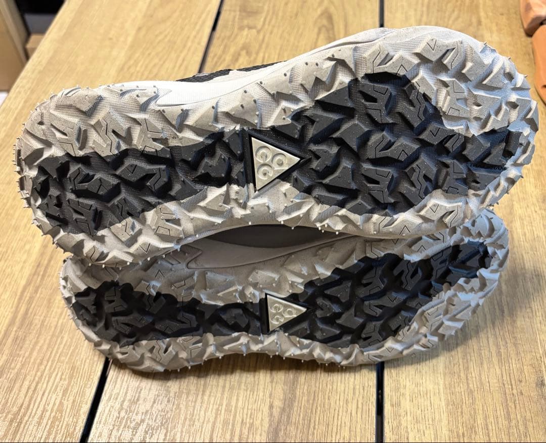 NIKE acg マウンテンフライ2 26.5cm