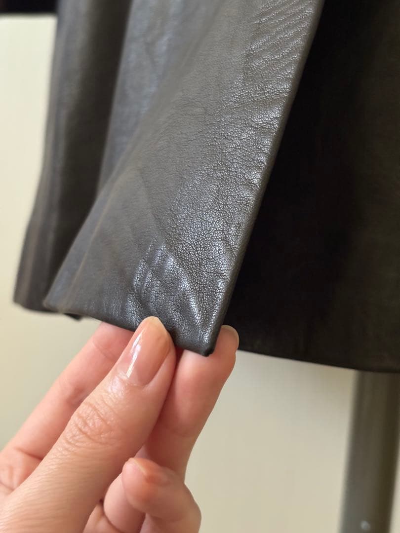 羊革　ラムレザー　本革　ロングコート　アニエスベー　レザージャケット　黒