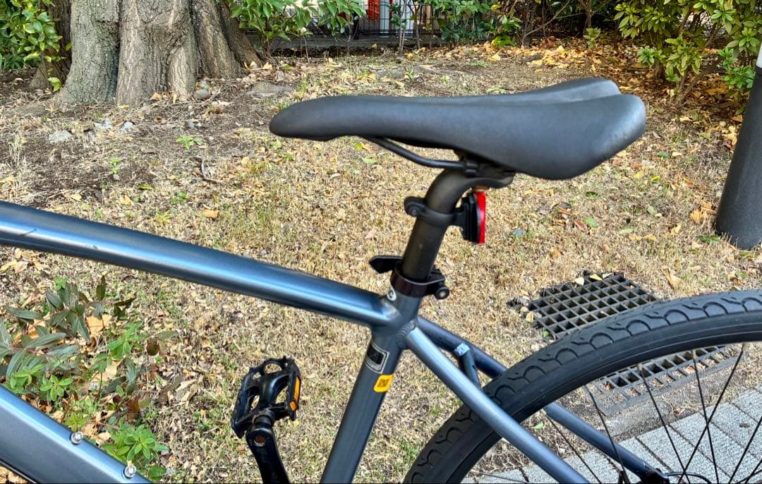 URBAN BIKE. クロスバイク 700×35C 7S前後内装ブレーキ東京