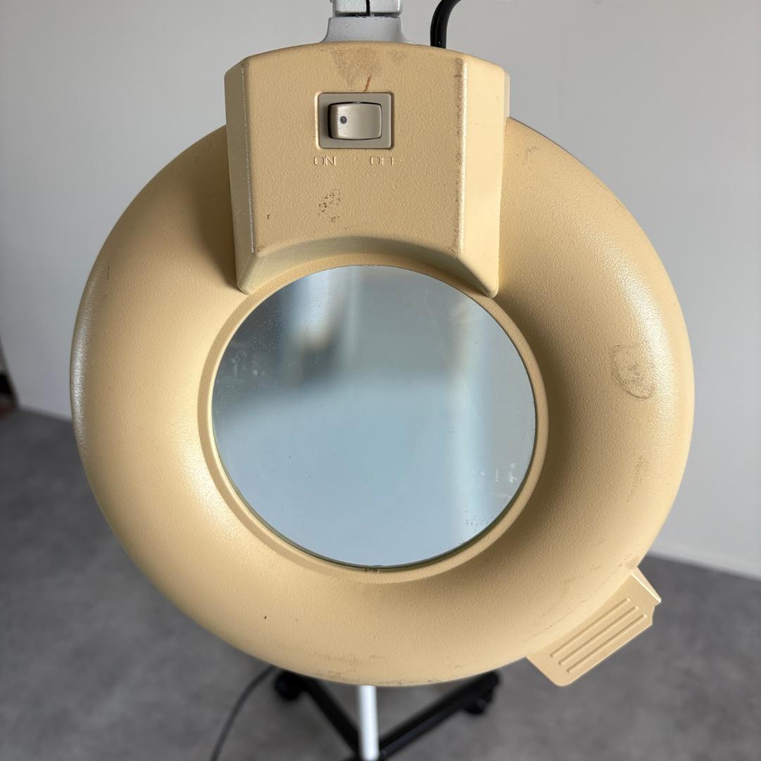 ヴィンテージ フロアランプ　(拡大鏡)