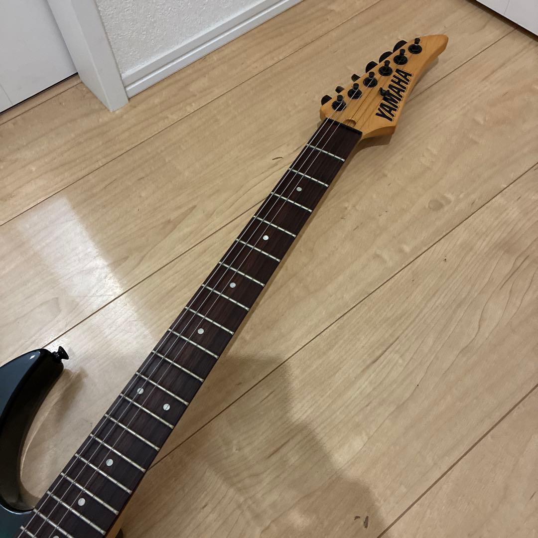 希少安い！！超美品　YAMAHA RGX221DHエレキギターHSHピックアップ