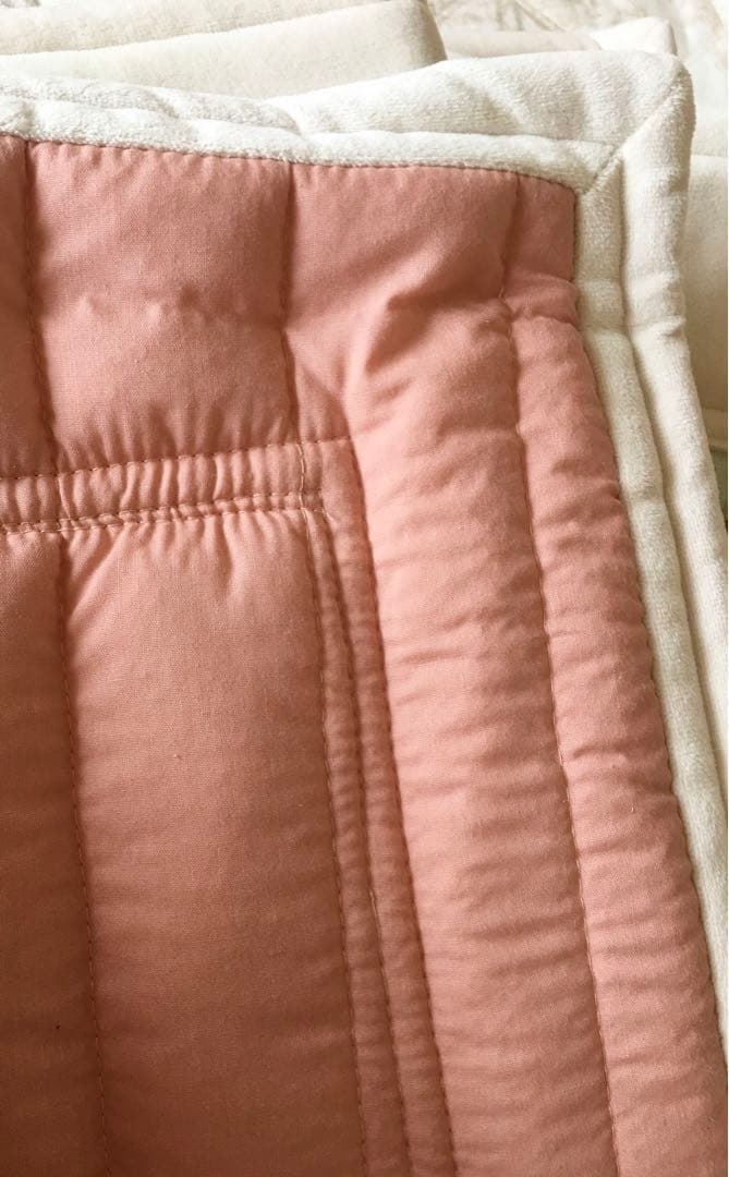 ローラアシュレイ ラグ カーペット