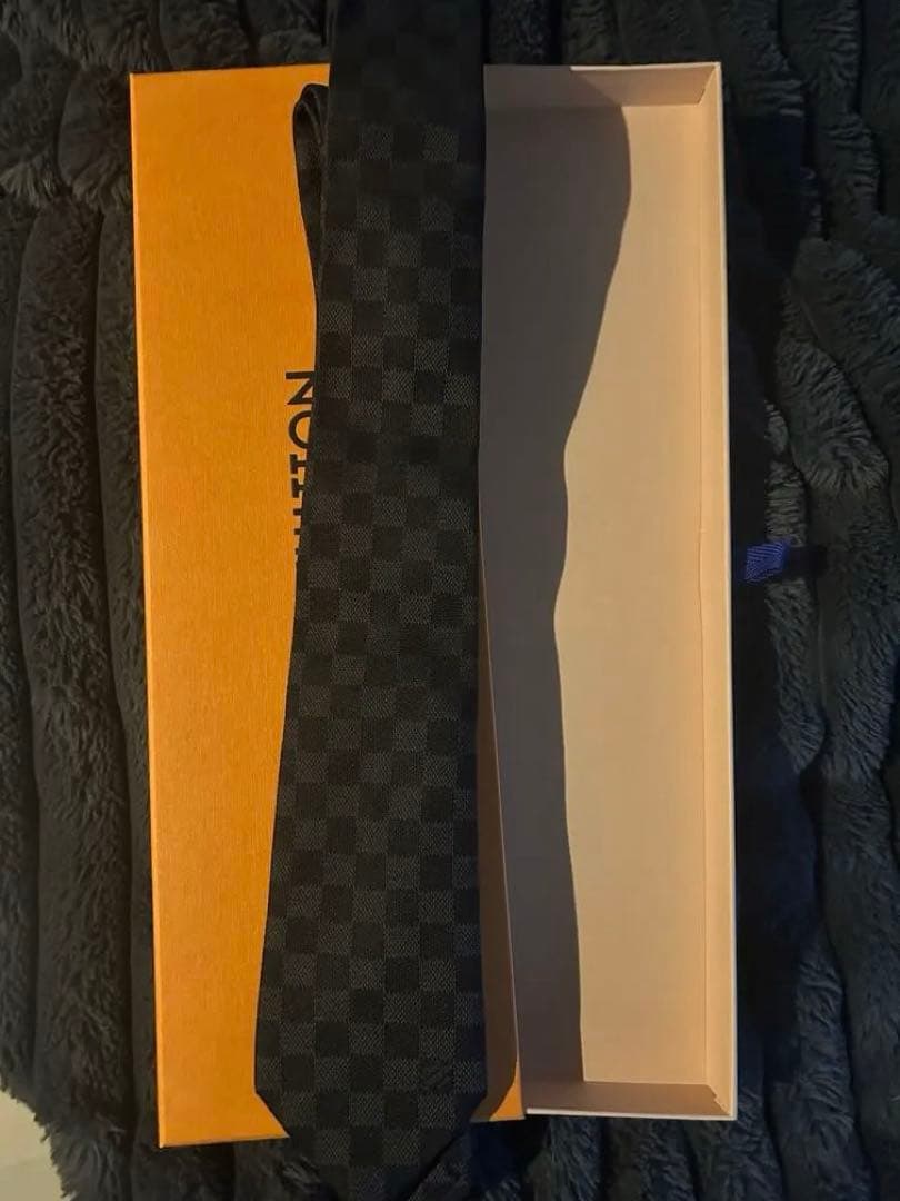 LOUIS VUITTON ダミエ　モノグラム ネクタイ