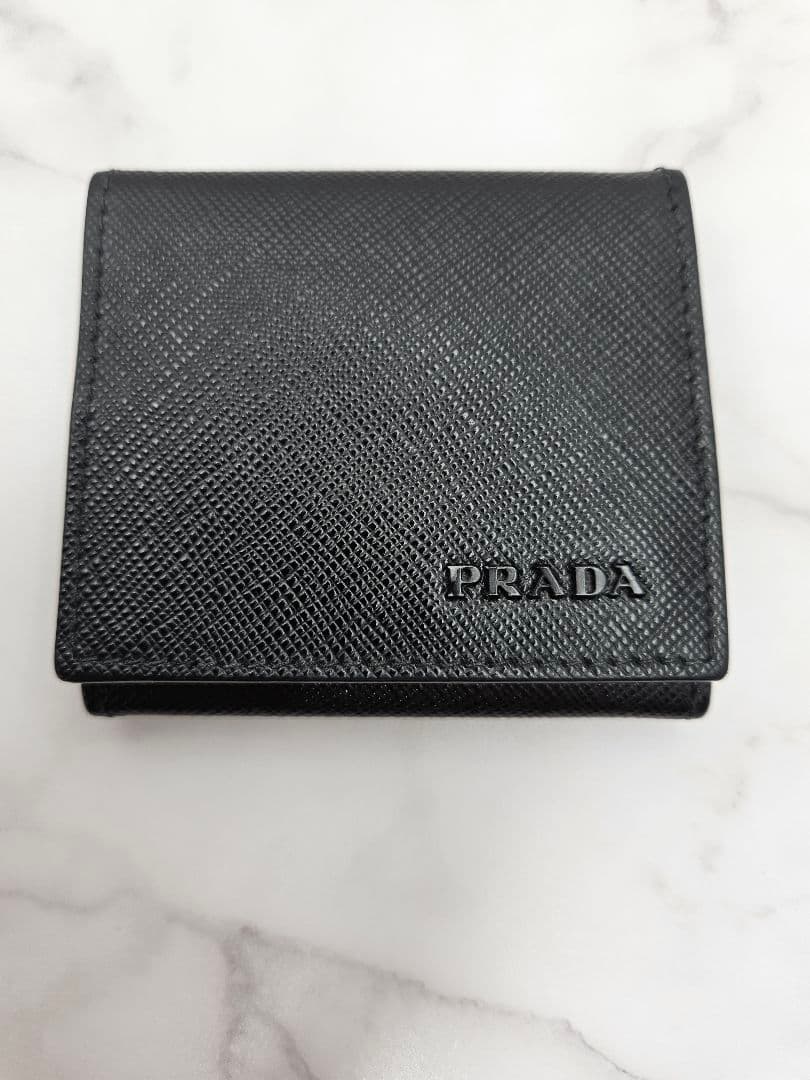 PRADA プラダ サフィアーノレザー ケース ブラック