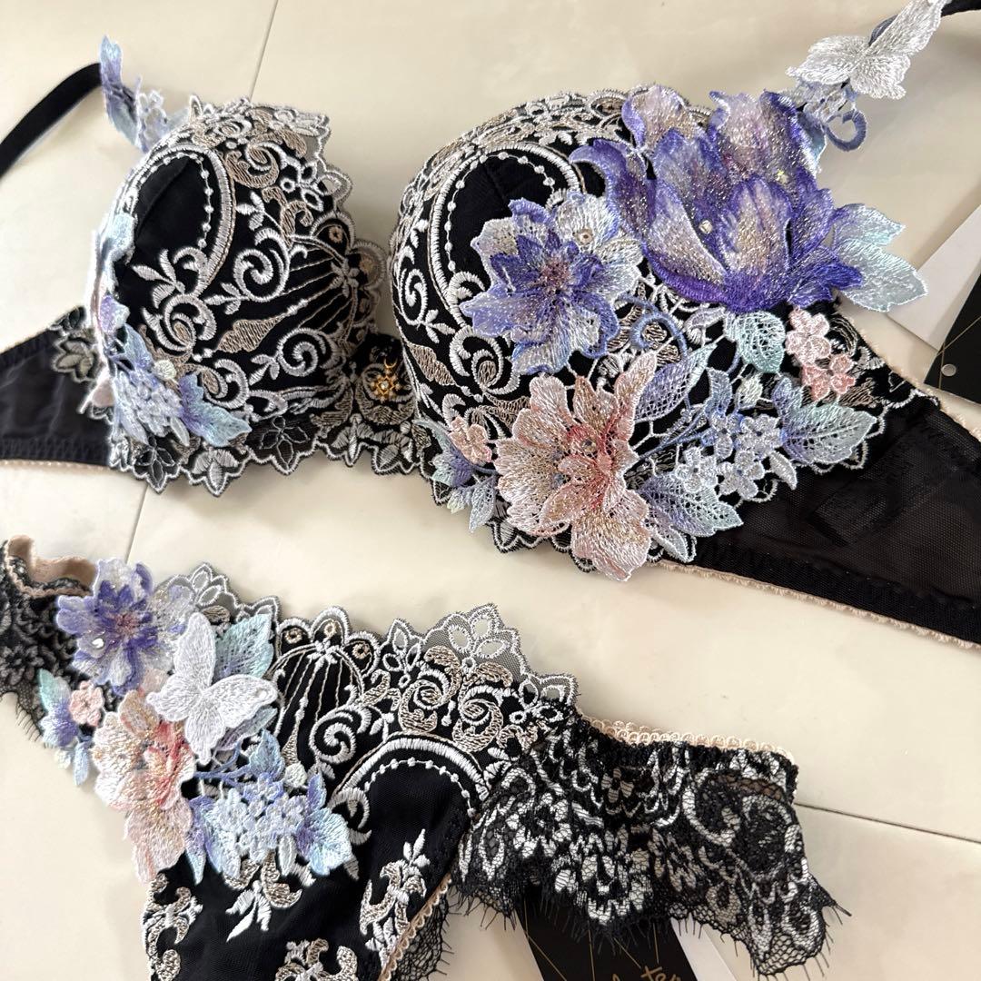 ☆ワコール サルート C75・M☆19G