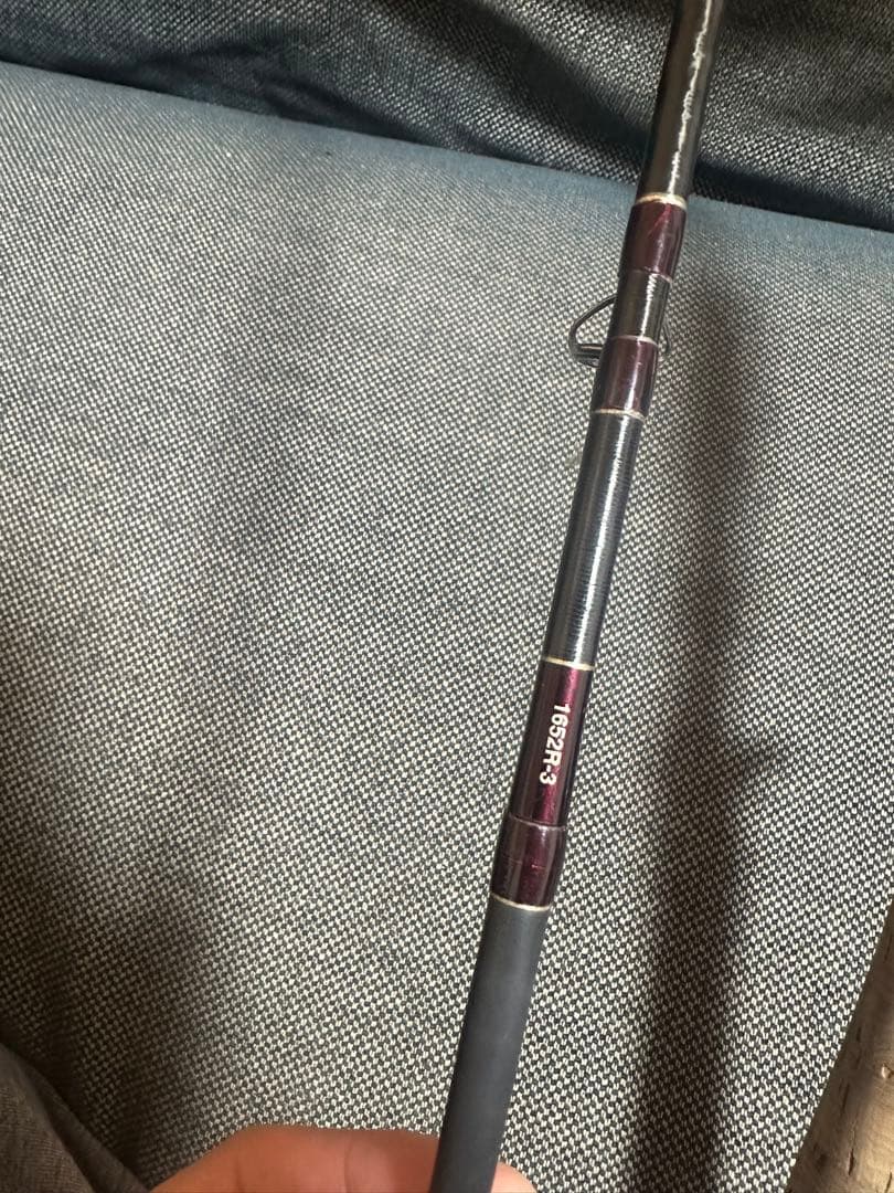 シマノ　ワールドシャウラ　スーパーレッド1652