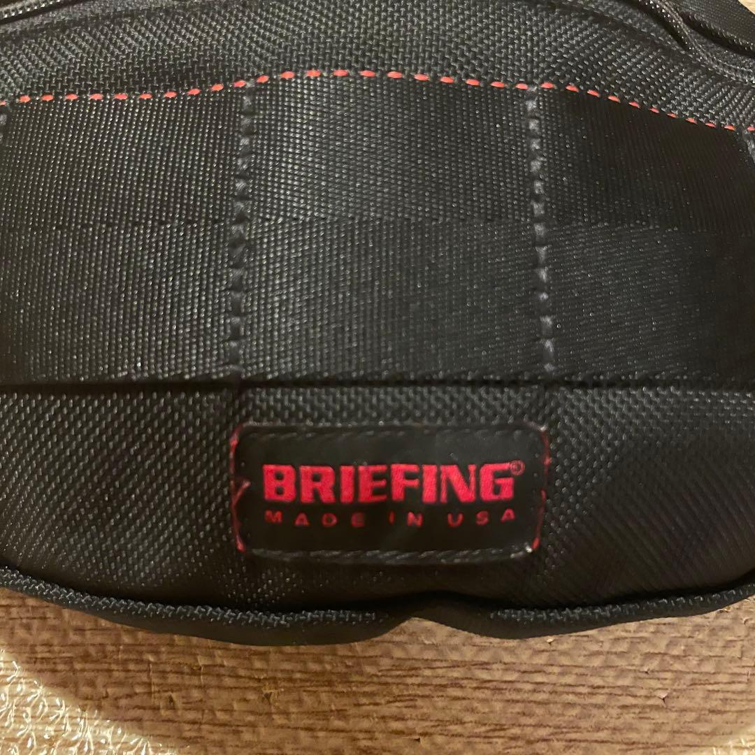 BRIEFING ブリーフィング トライポッド ボディバッグ ウエストポーチ 黒