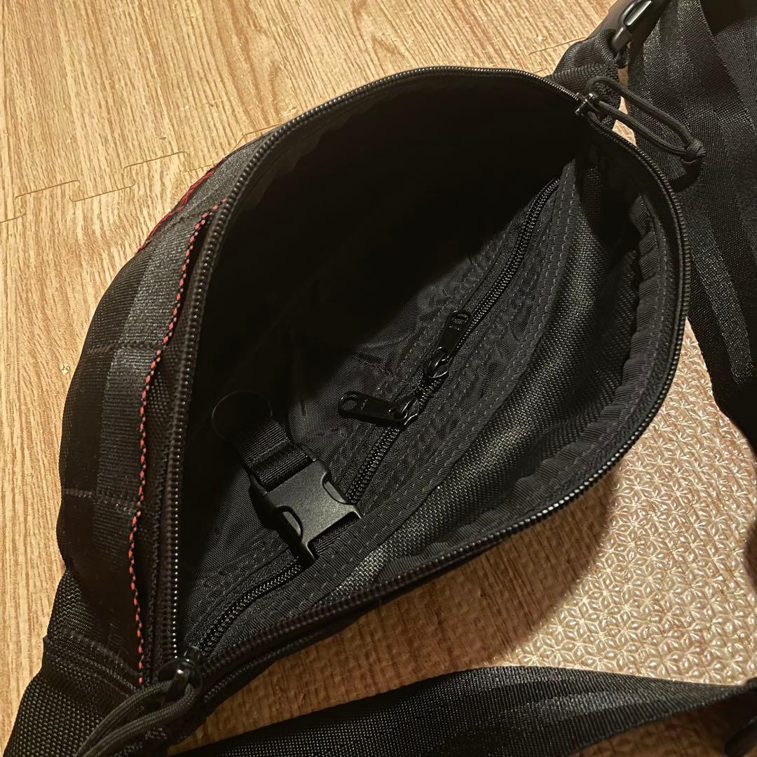 BRIEFING ブリーフィング トライポッド ボディバッグ ウエストポーチ 黒