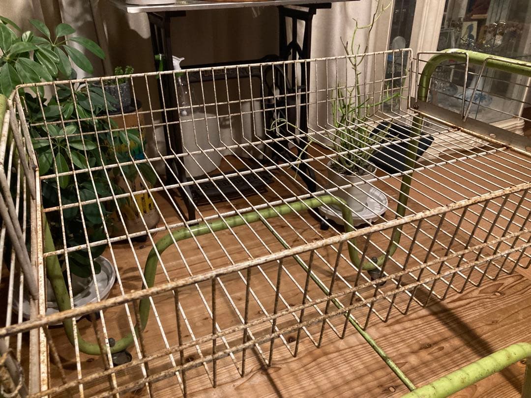 昭和レトロ　ワイヤーワゴン　キャスター付　店舗什器　シャビージャンクガーデン④