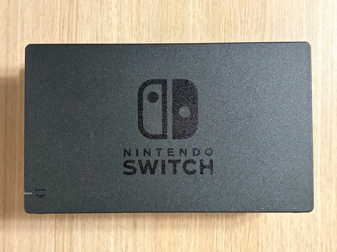 Nintendo Switch 本体　ニンテンドースイッチ　Joy-Con