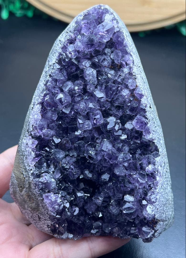 天然アメジストドーム　原石　クラスター　置物　2月誕生石