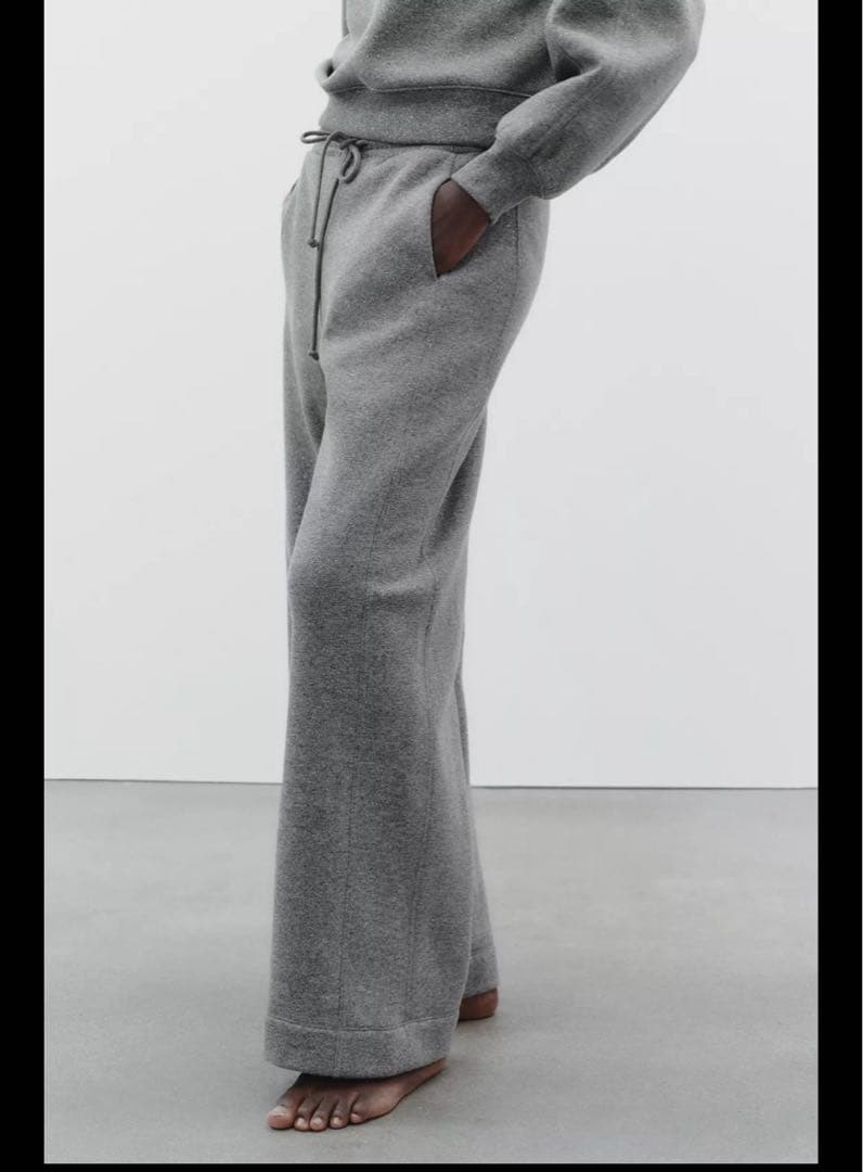 ZARA グリッターテキストスウェットシャツ　パンツ上下　セットアップ