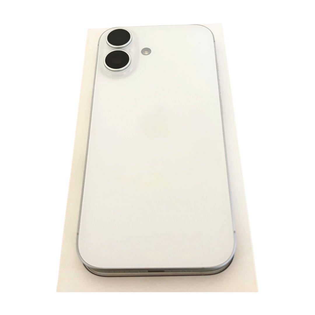 【美品】iPhone 16 128GB ホワイト SIMフリー