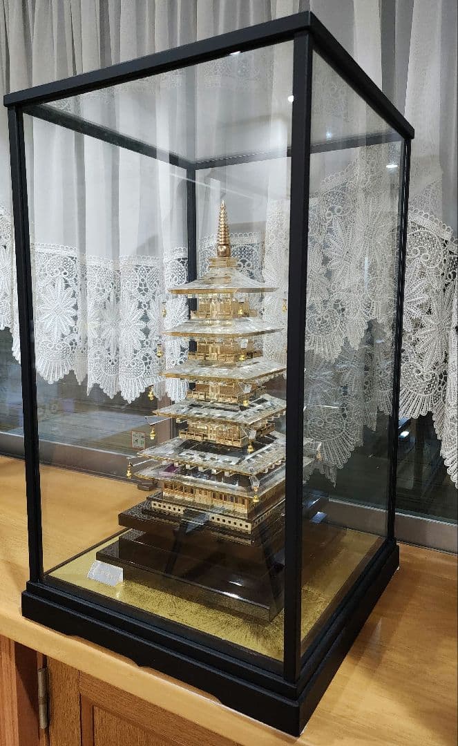 特大 五重塔 縁起物 置物 ディスプレイケース付き 約60.8cm