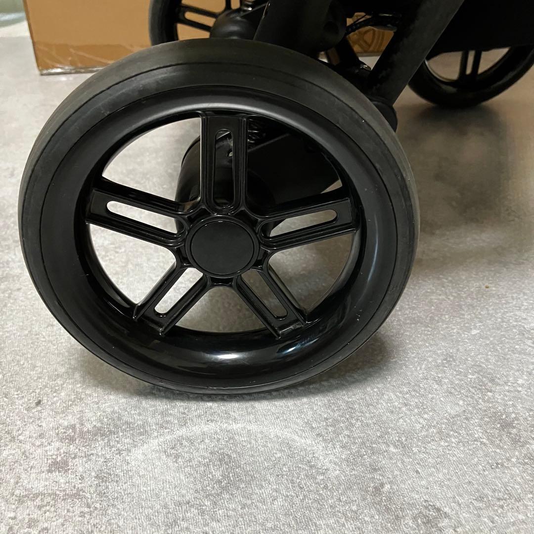 サイベックス　メリオカーボン ベビーカー　アーモンドベージュ