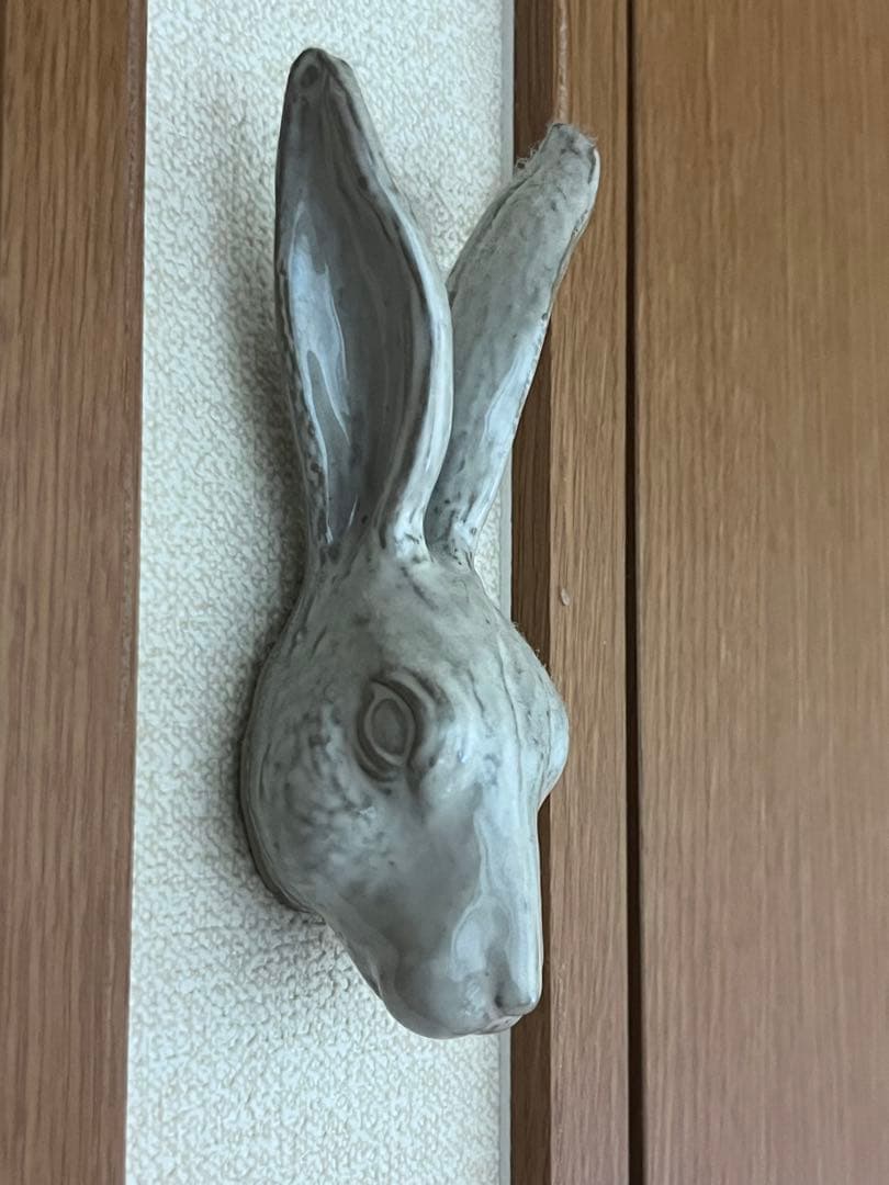 Yarnnakarn Hare Hook うさぎ　壁掛け