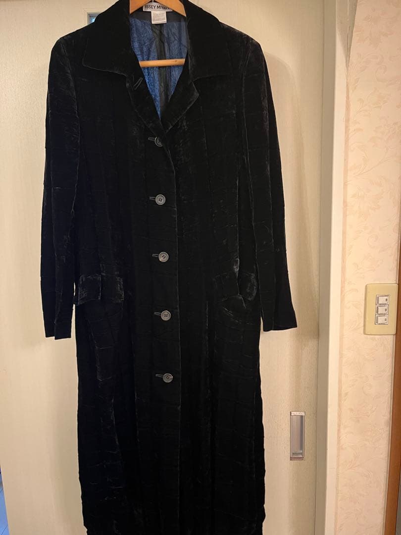 ISSEY MIYAKE ブラック ロングコート