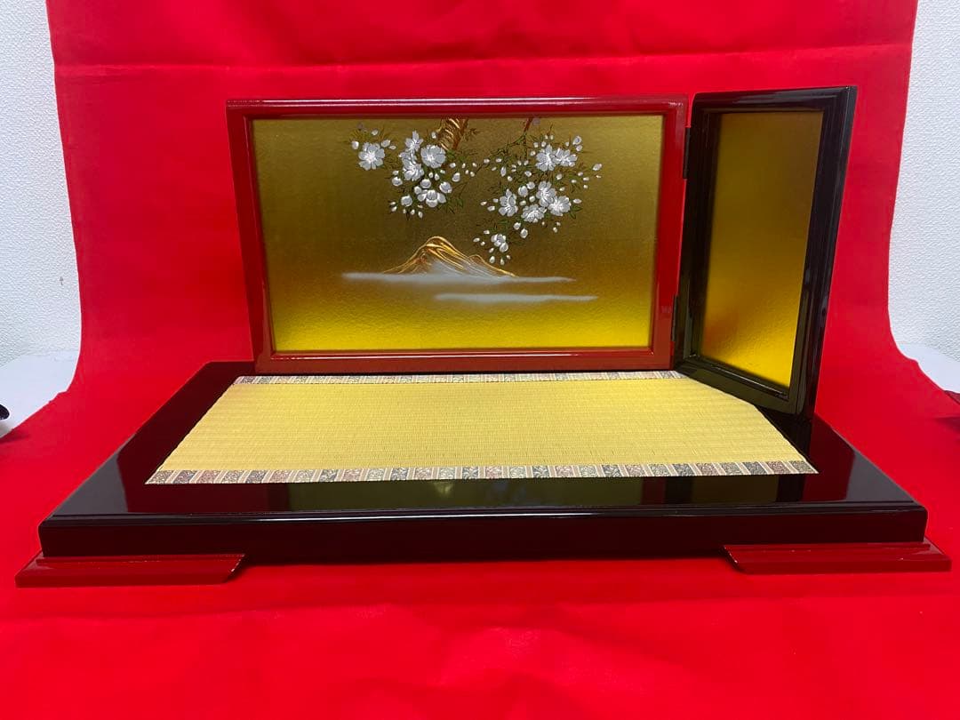 東京久月　雛人形　親王平飾り・間口約６３×奥行約３７×高さ約３２㎝