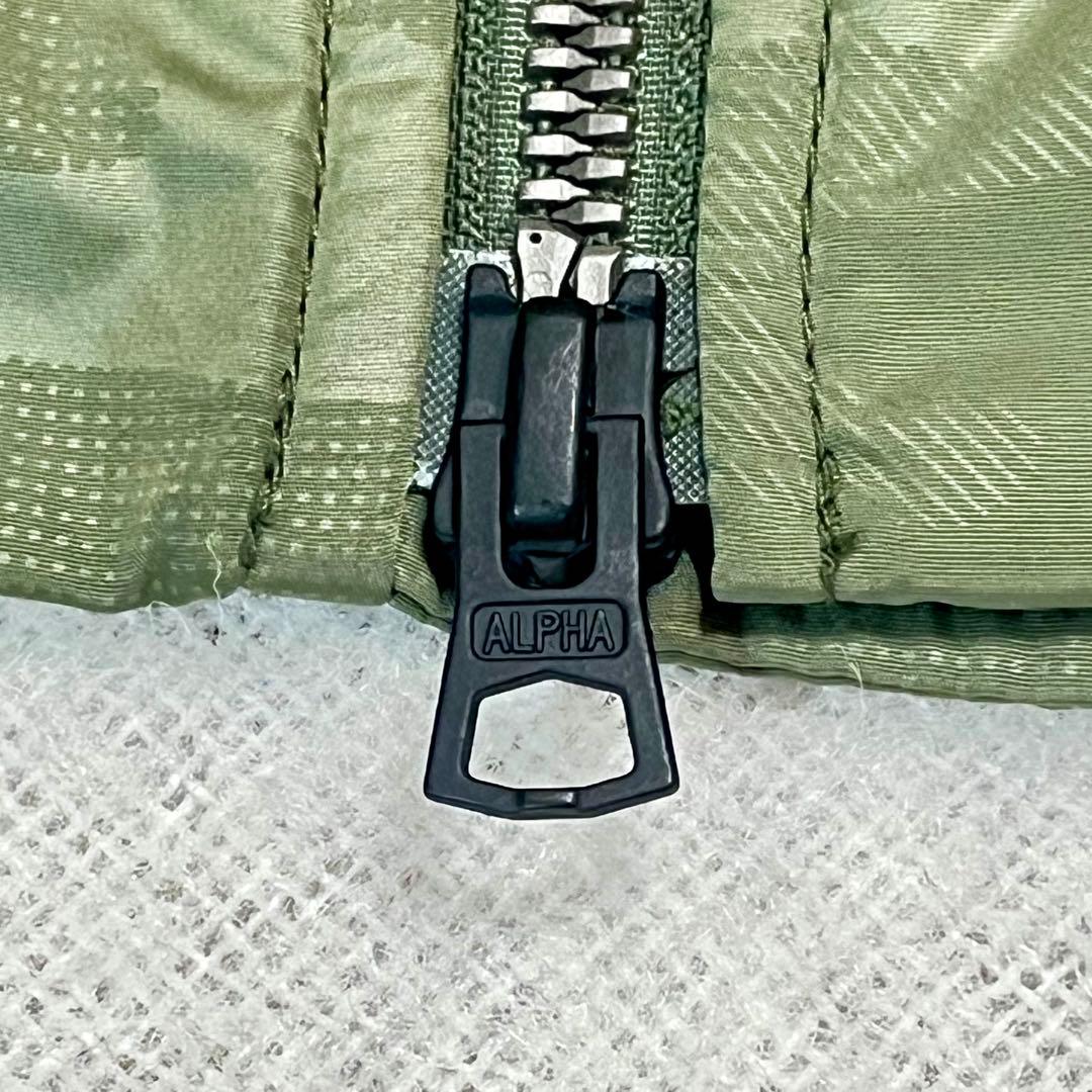 激レアALPHA限定STRICT-GガンダムMS-06F量産型ザクIIモデルL