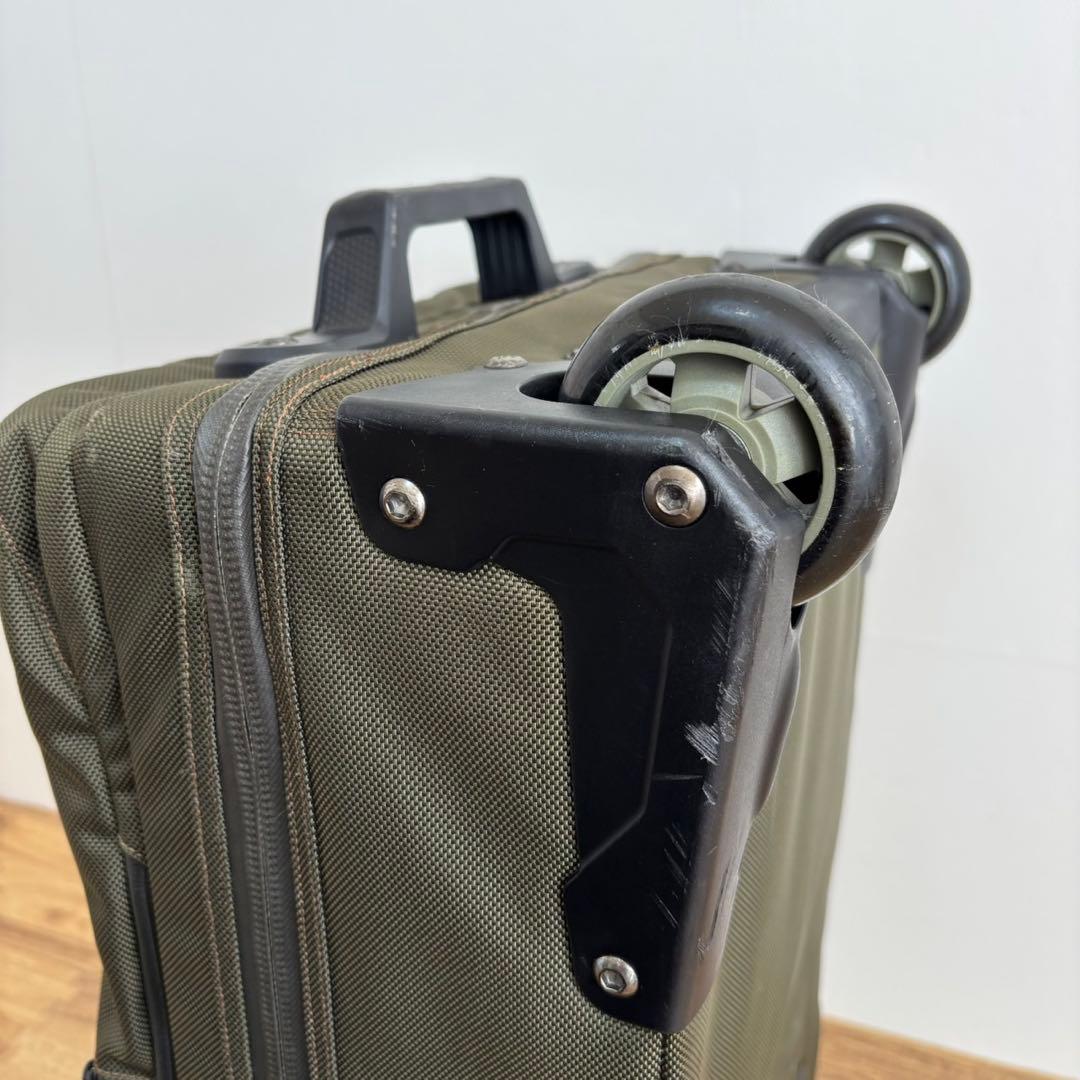 美品　ノースフェイス　シャトルローラー　キャリーバッグ　2輪　機内持込 ハンドル