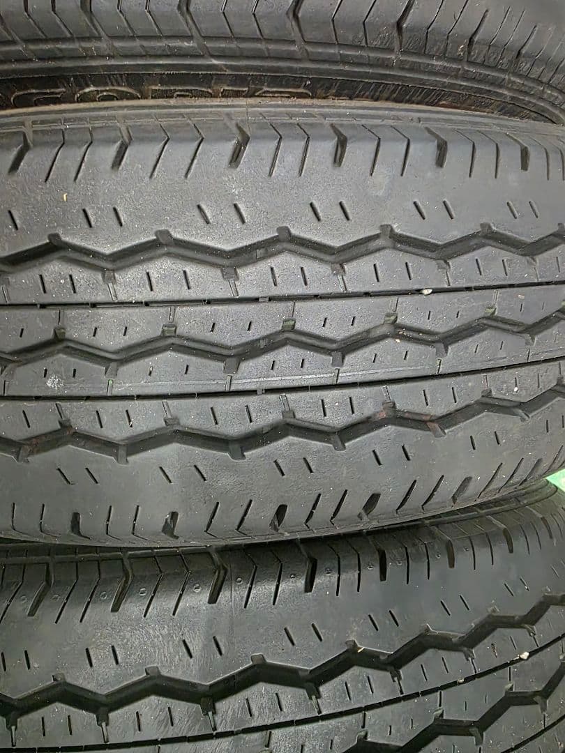 195/80R15 4本セット BRIDGESTONE ハイエースキャラバン