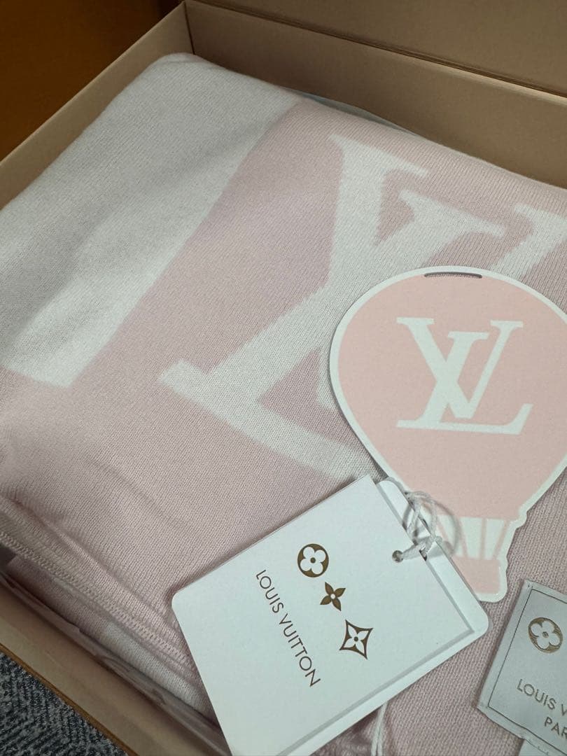新品未使用　Louis Vuitton ブランケット