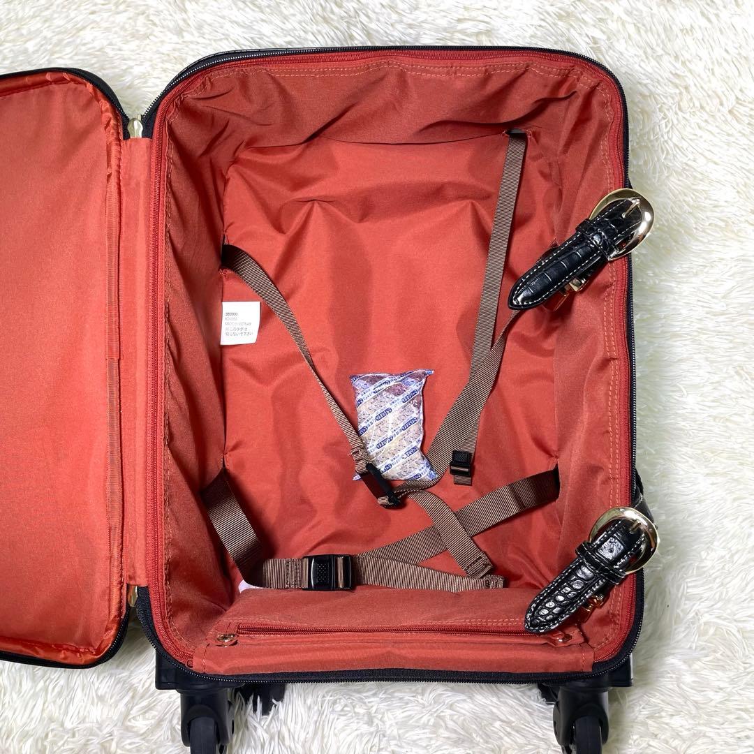 SWANY スワニー クロコ型押し キャリー ブラック