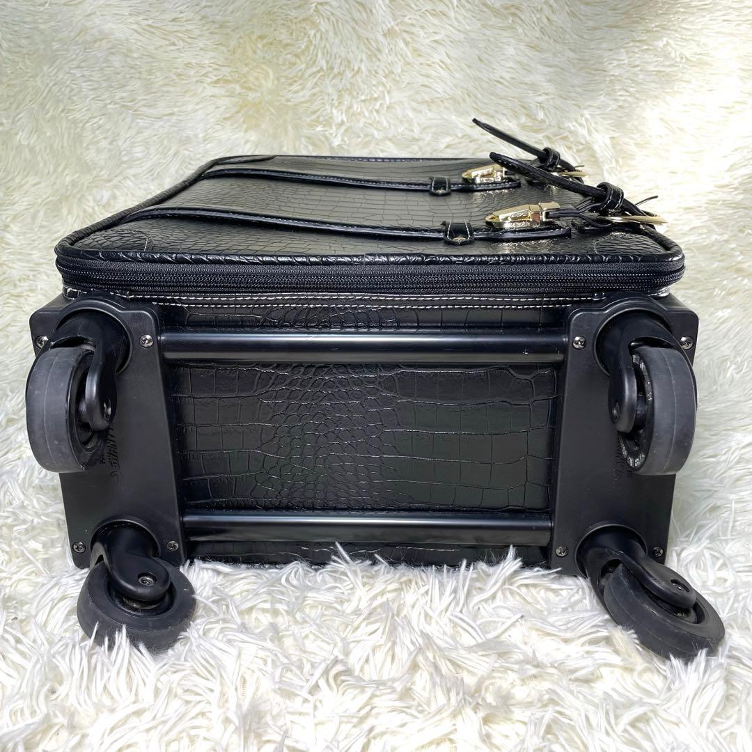 SWANY スワニー クロコ型押し キャリー ブラック