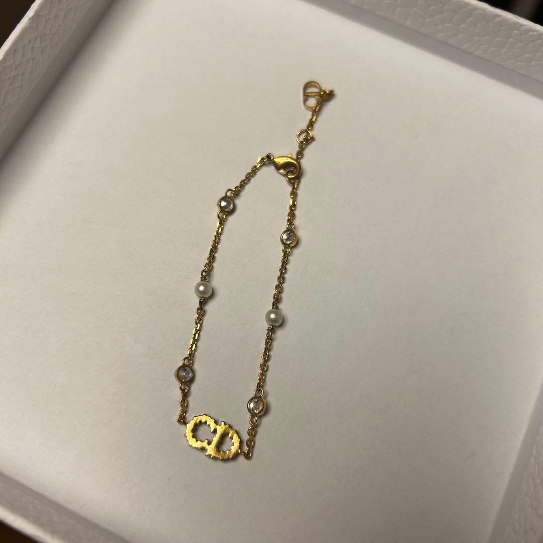 Dior CDロゴ パール ブレスレット