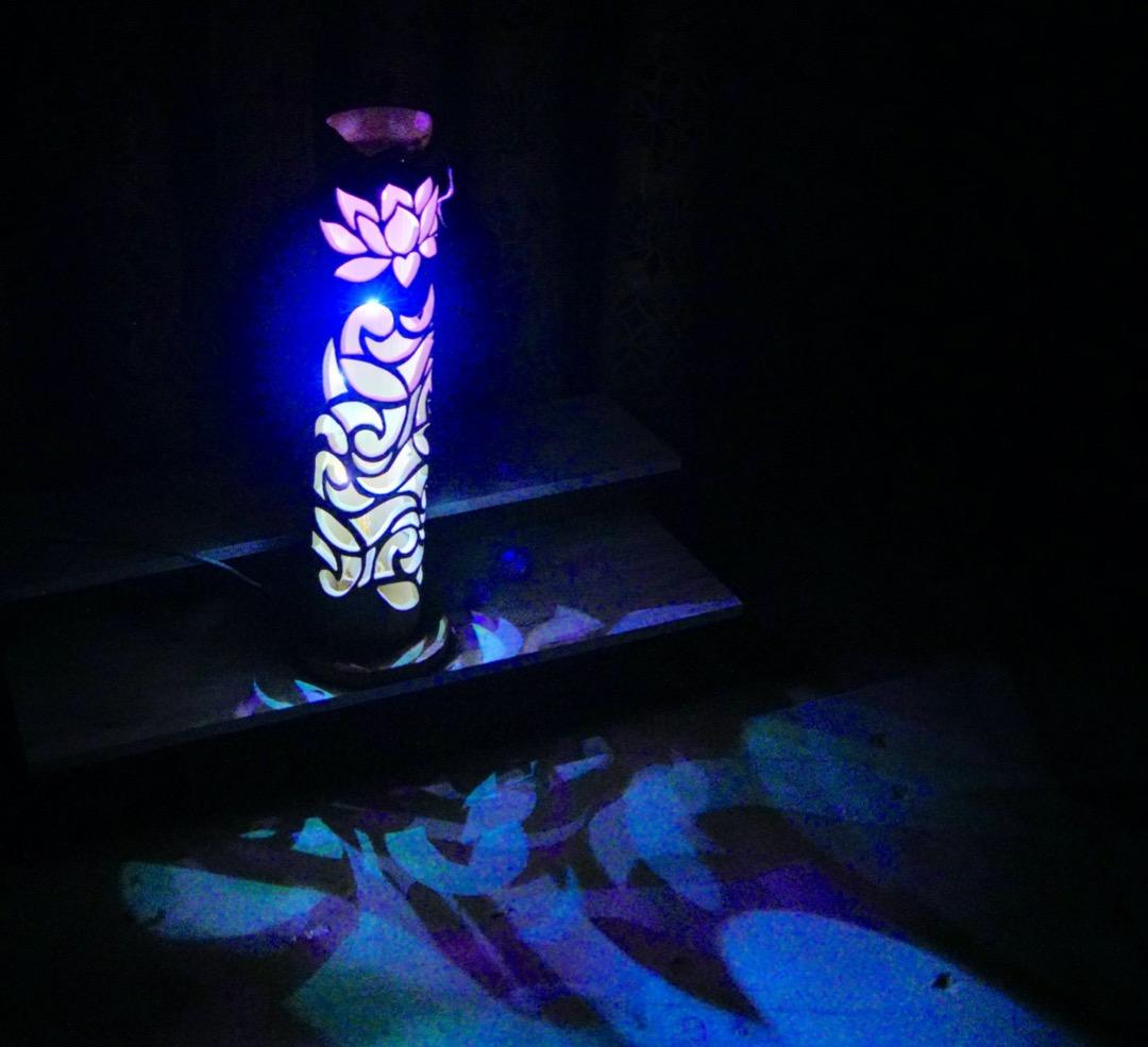 癒しの竹灯り　〜〜華の影〜〜　その日の気分で２つの美しさが楽しめる