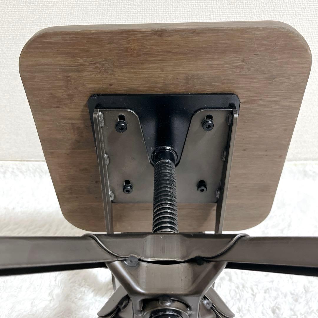 美品✨インダストリアルカウンターチェア　高さ調節可　アンティーク回転椅子　工業系