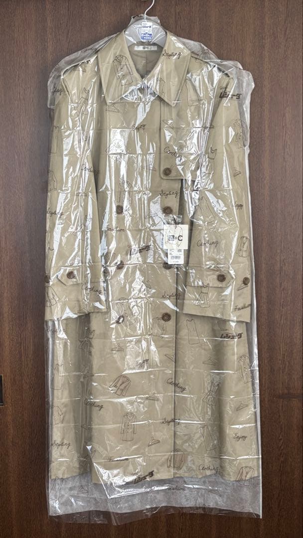 新品タグ付き UNIQLO トレンチコート ベージュ XL