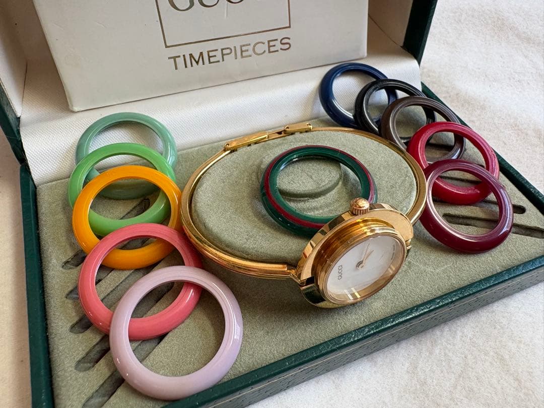 GUCCI ゴールド 腕時計 ベゼル　動作未確認