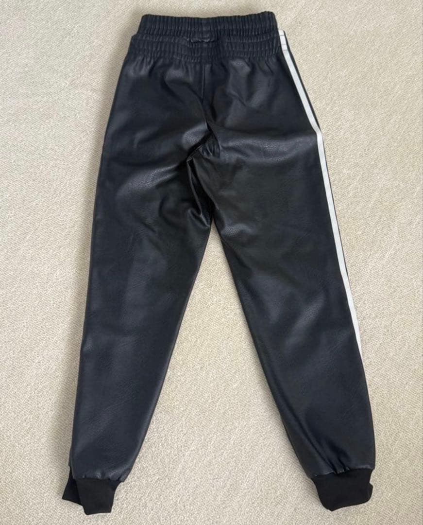 フェイクレザーSSTバーサタイルトラック　セットアップ