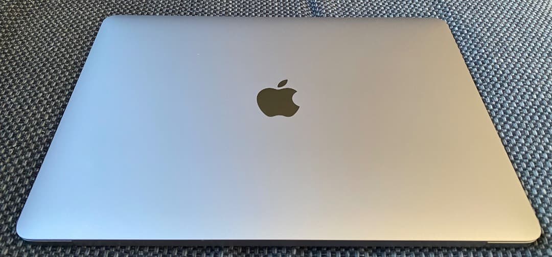【美品】MacBook Air 13インチ M1｜8GB/512GB｜動作良好