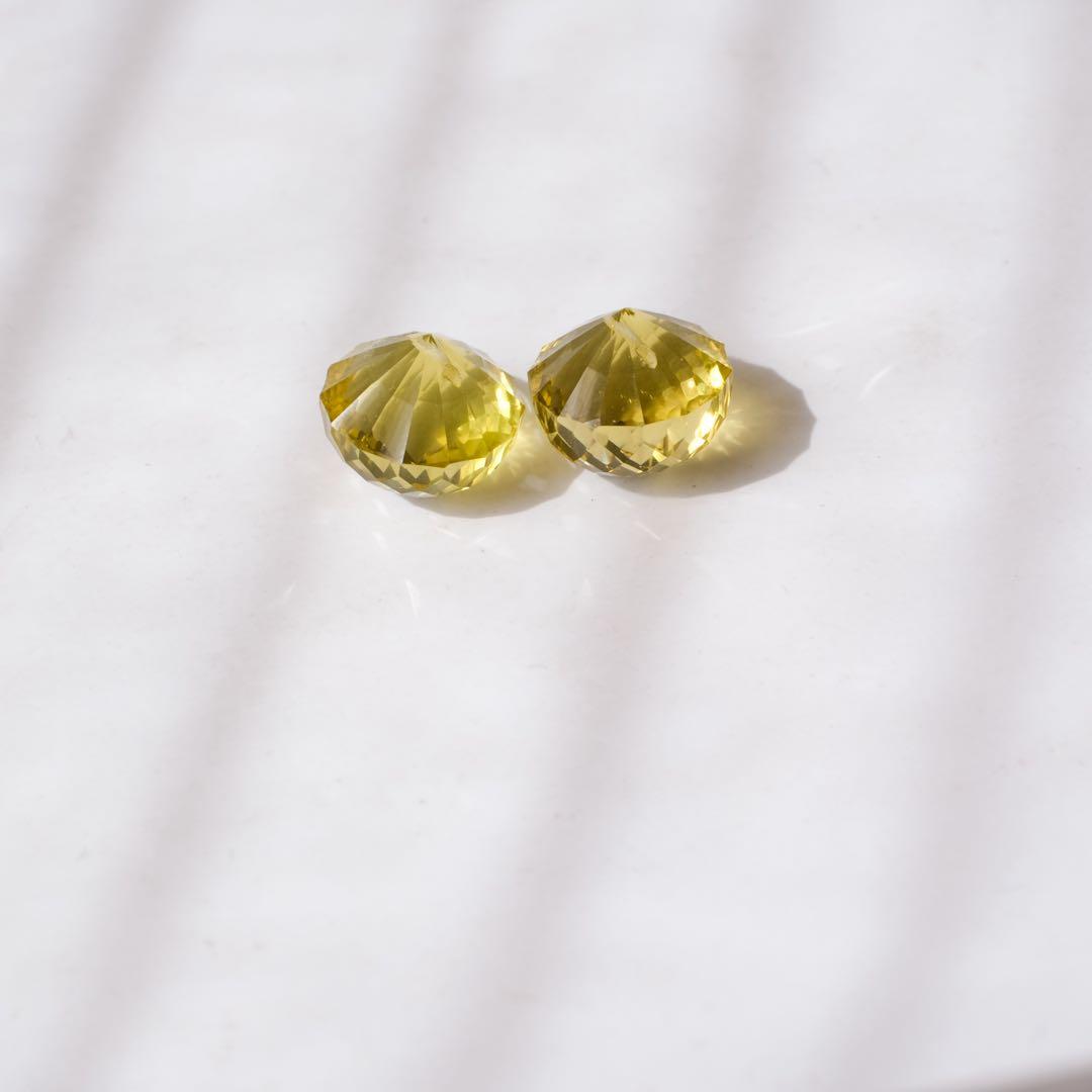 maumaumau14kgfピンクアメジストコンケーブカットピアス