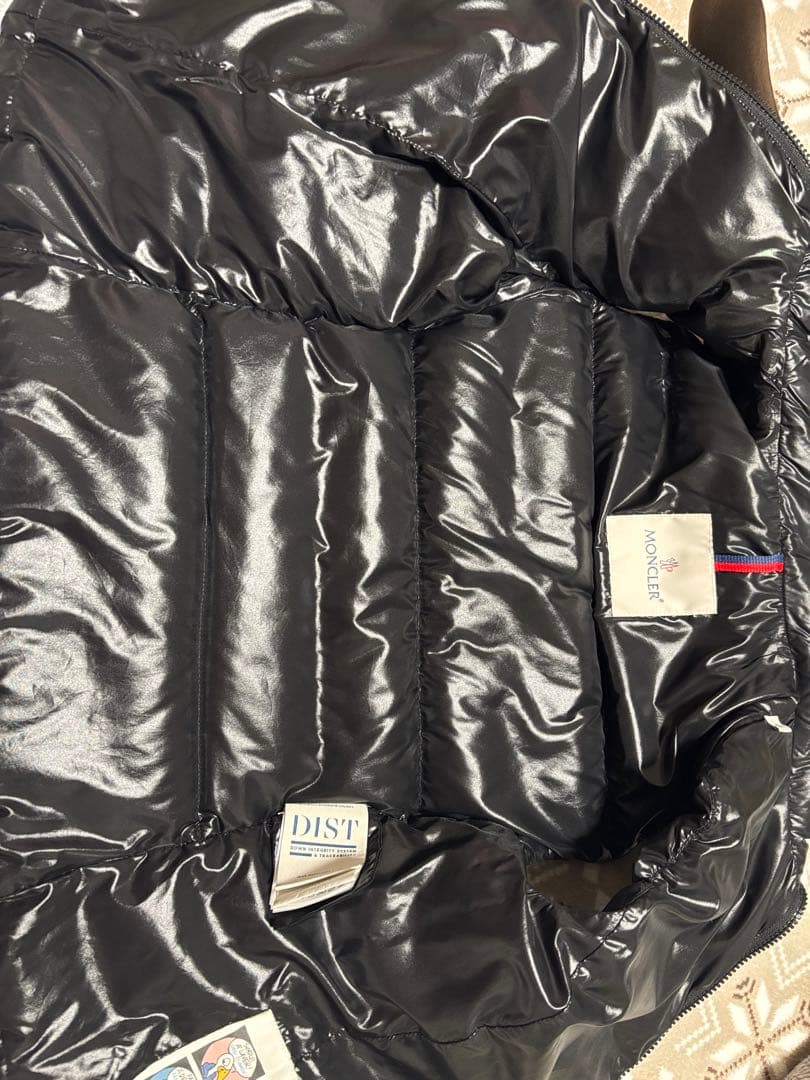 MONCLER ブラックダウンベストレディース　サイズ0 中古美品モンクレール