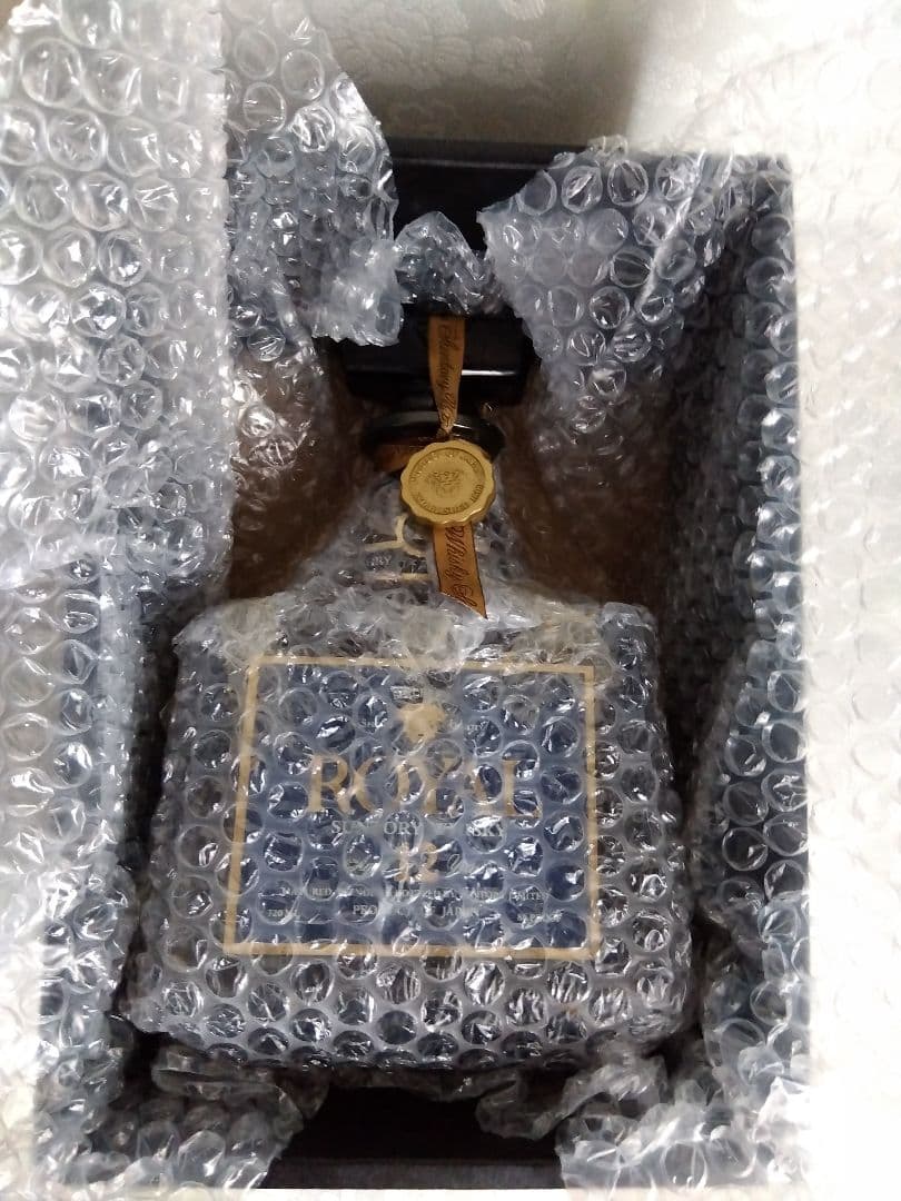 サントリーウイスキー　ローヤル プレミアム　12年 青ラベル