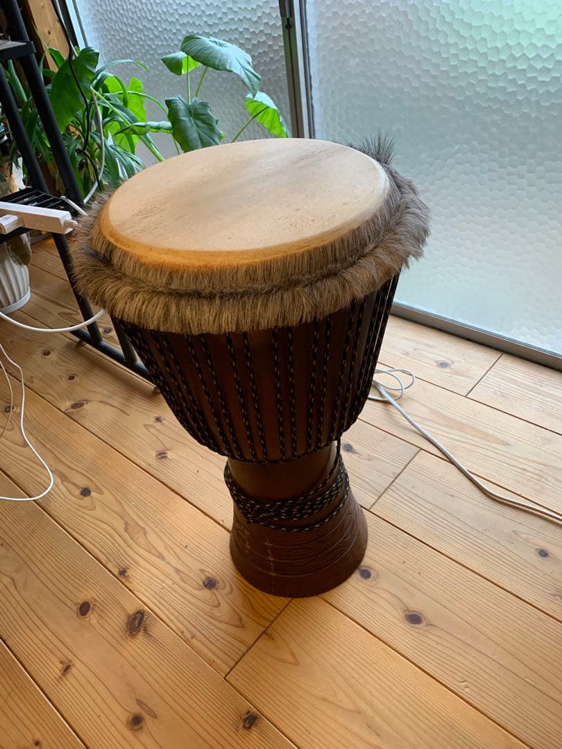ジャンベ　直径約30cm