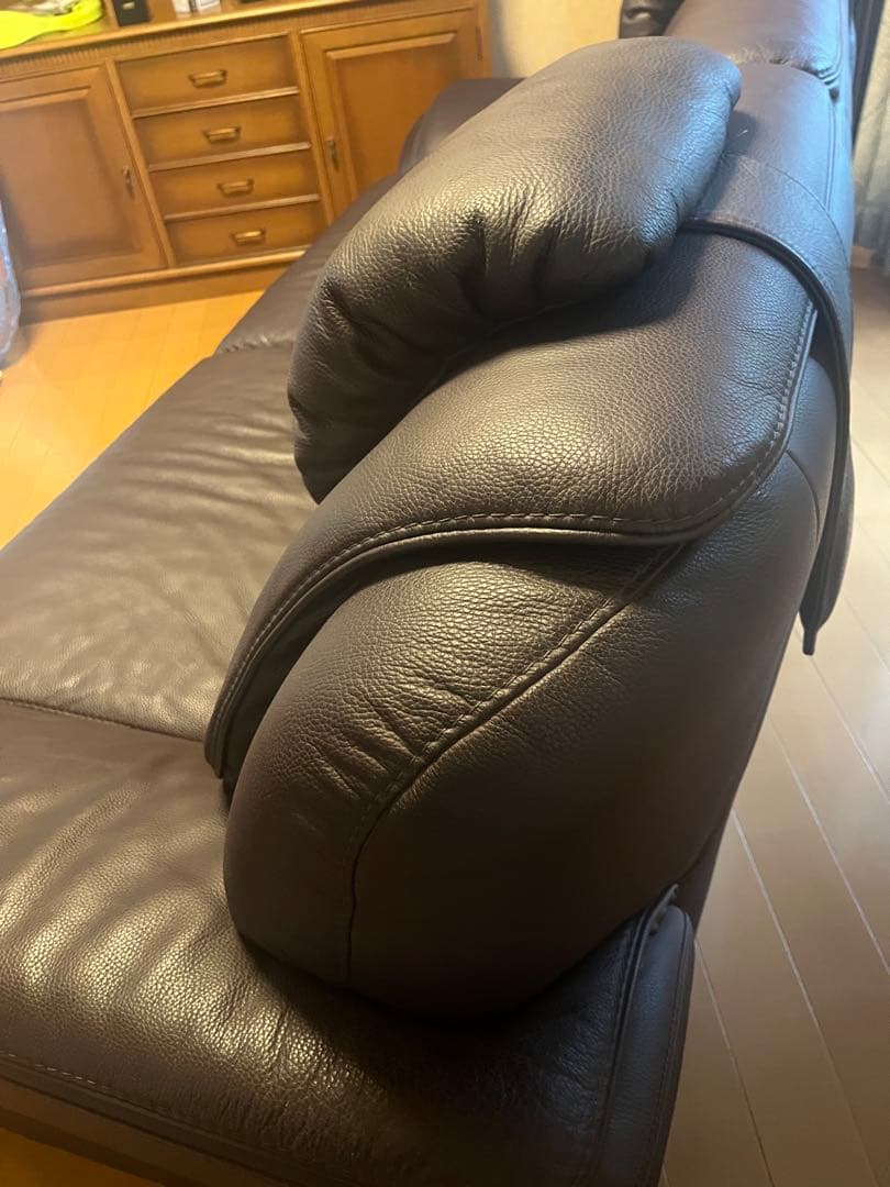 himolla / ヒモラ 3人掛けソファ　総革 ブラウンIDC大塚家具