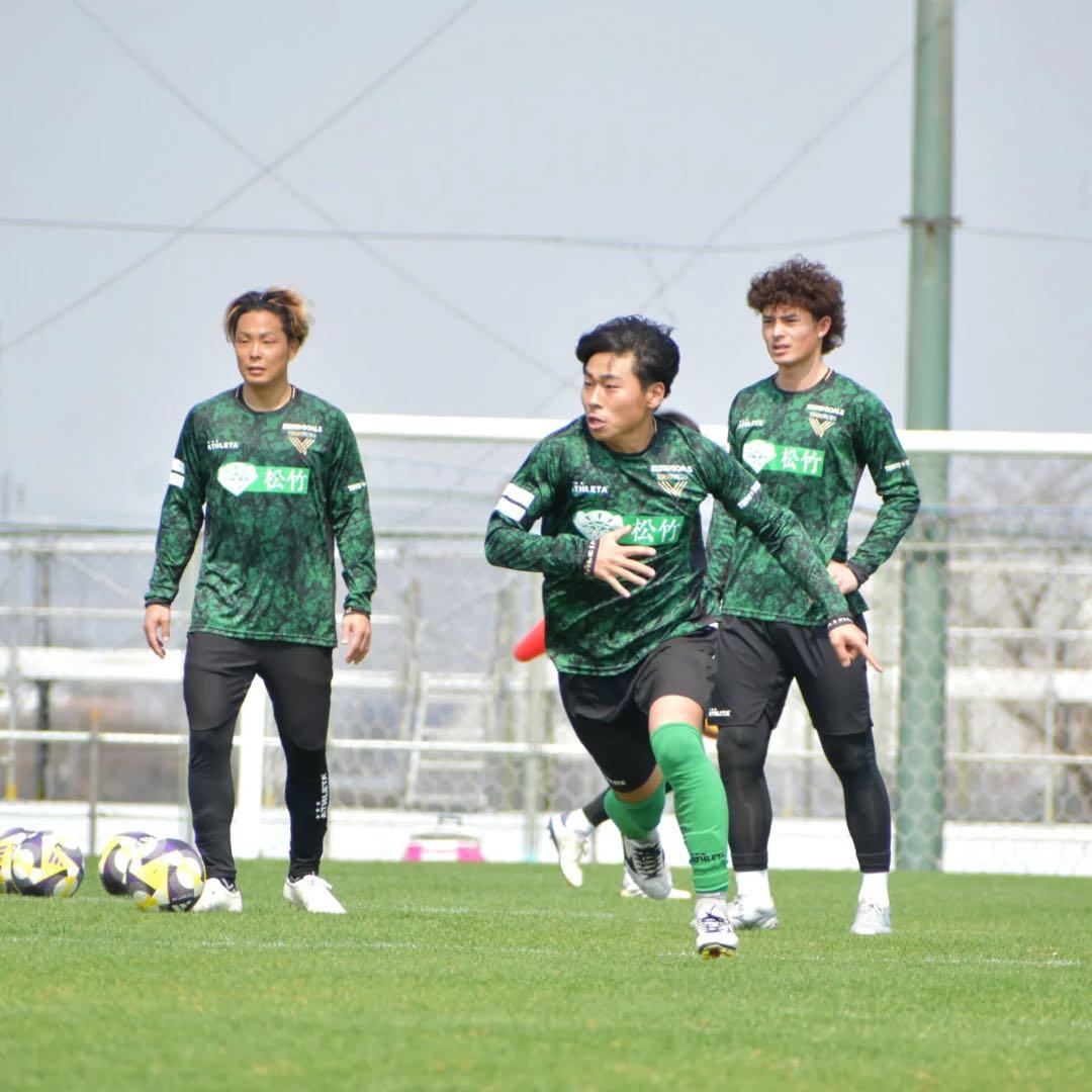 東京ヴェルディ　プラクティスシャツ　長袖　サイズS