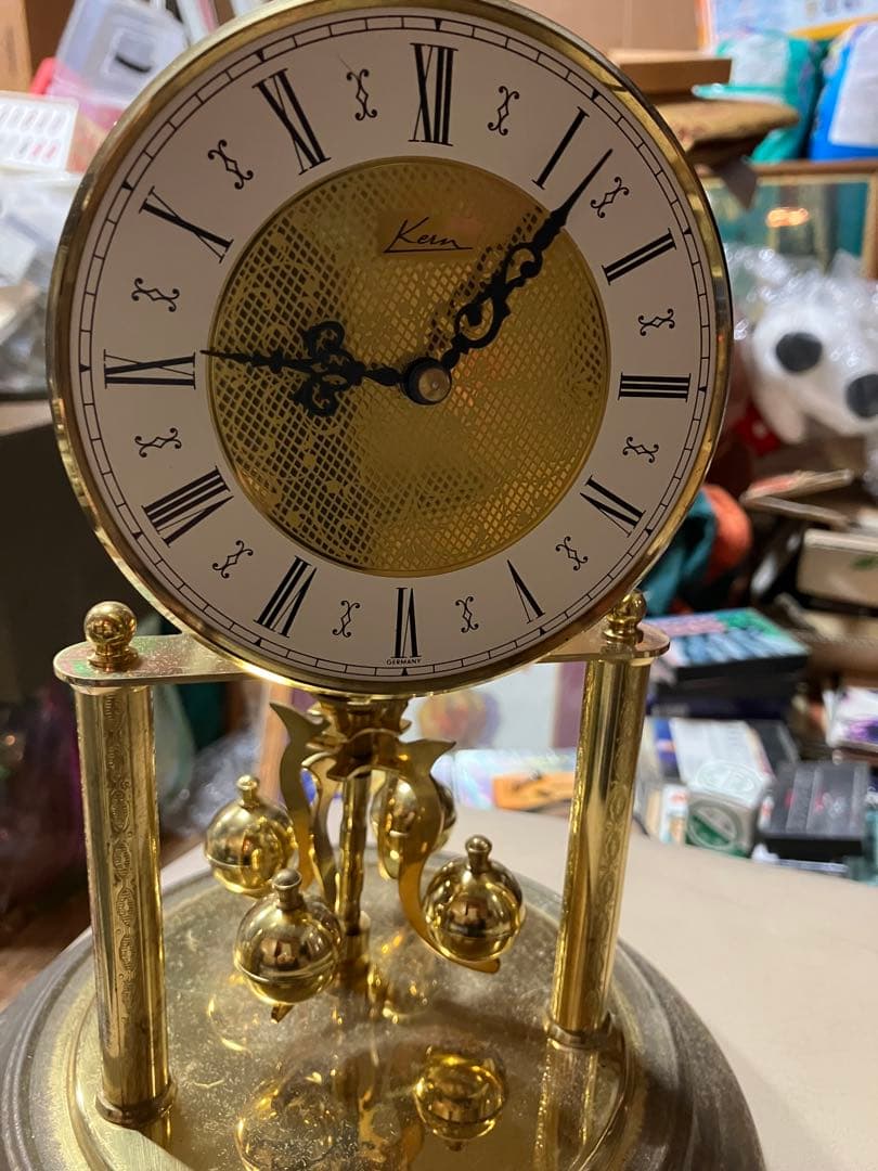 kernドーム型置時計